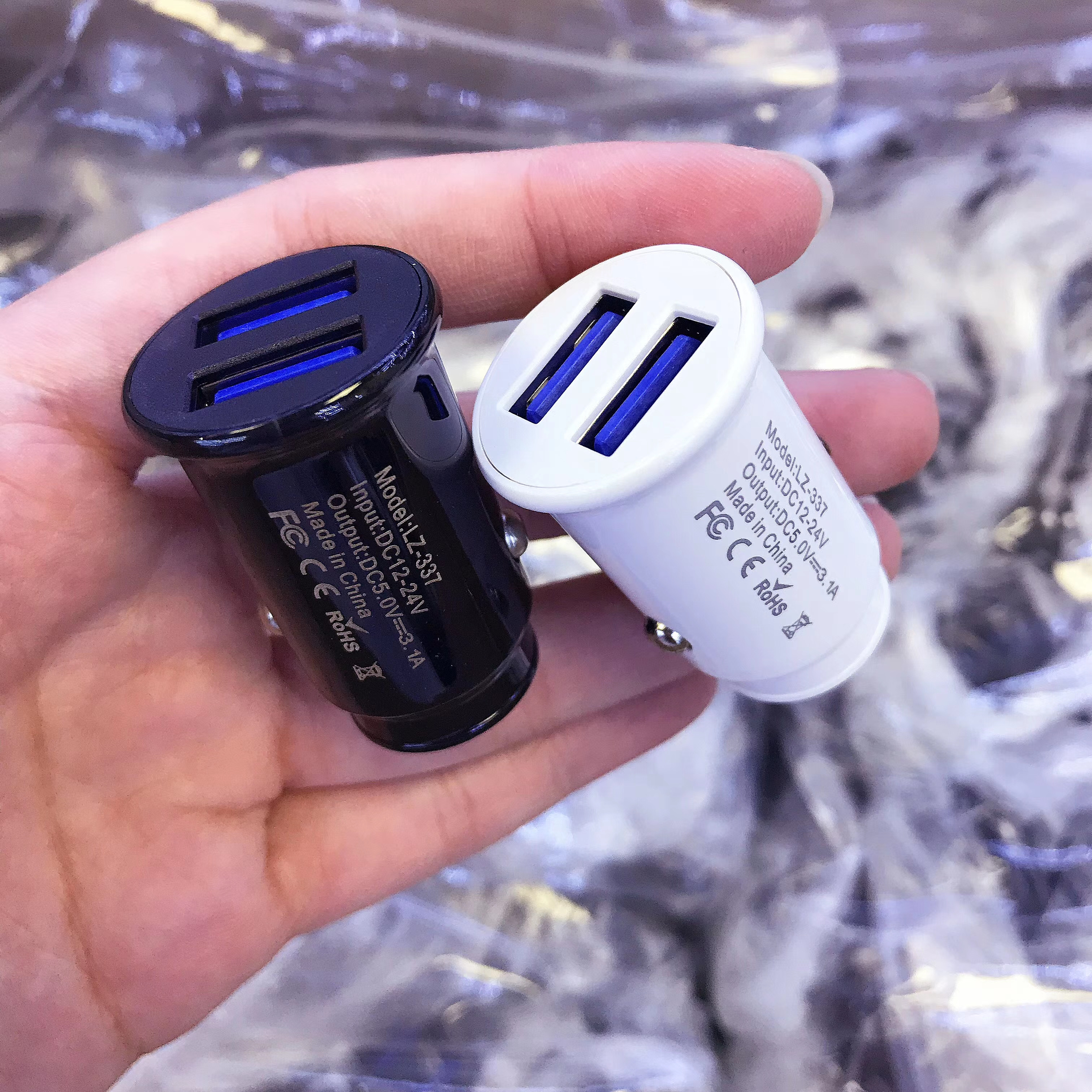 2.1A USB car charger